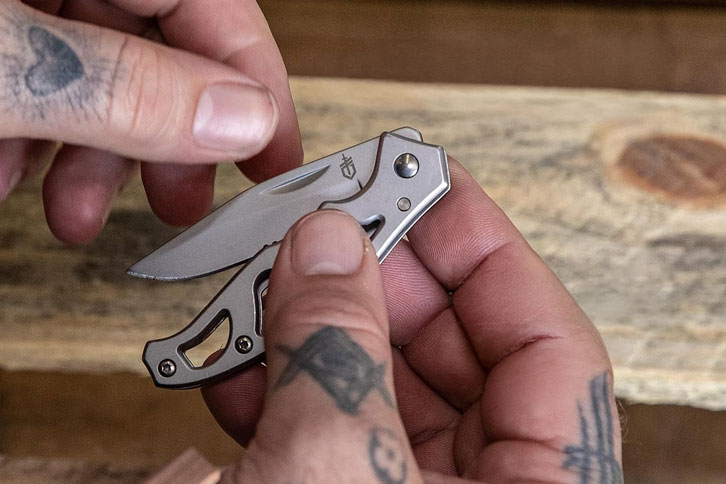 Gerber Paraframe Mini - Best for the Parent Who Fixes Everything